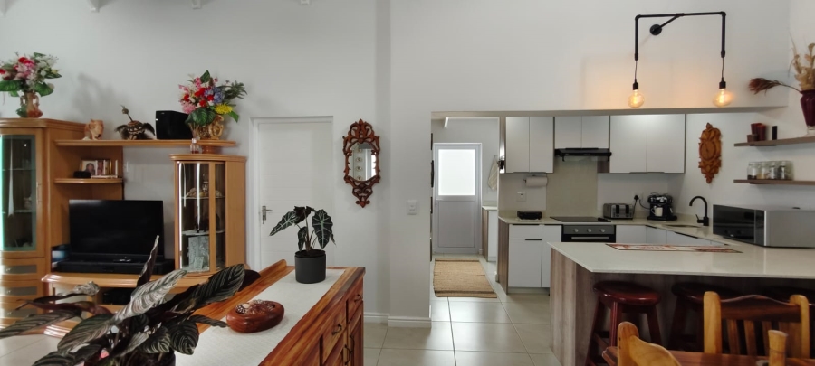 3 Bedroom Property for Sale in Jacobsbaai Western Cape
